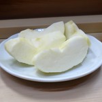 家庭料理 小川 - リンゴ