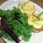 Heavenly's Island Lifestyle - EggsBenedict