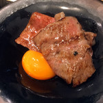 焼肉 強小亭 - すき焼きにして天美卵と共に