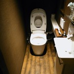 闘牛門 別邸 和ノ牛 - おまけ画像はトイレ。