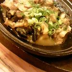 Mekikinoginji - つぶ貝とエリンギのガーリックバター焼