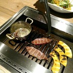 闘牛門 別邸 和ノ牛 - ミスジはバター醤油で頂きます。バターとお肉のアブラがジュワーっと来て、お肉な旨味たっぷりに美味。