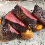 マルタ - 熊本の赤牛の薪火焼き