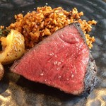 マルタ - パエリア & 熊本の赤牛の薪火焼き (取り分け後)