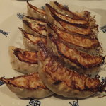 壹番 - パリパリ感がたまらない餃子