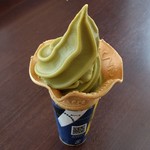 ミニストップ - 料理写真:静岡クラウンメロンソフト(250円)