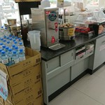 全家便利商店 - 店内　茶葉蛋もある！