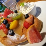 93197483 - ◆「たっぷりフルーツパンケーキ」