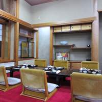 稚加榮 本店 - 今回は美容学校の先生方も多数居られたんで大きなお座敷で皆で食事です・・・