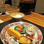 おおたに - 炊きたて土鍋御飯、さわらの西京焼き、出汁巻き卵、香の物。　　　　　　2018.09.21