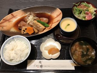博多駅周辺でおしゃれにランチを楽しむなら おすすめ選 食べログまとめ 博多駅周辺でおしゃれにランチを楽しむなら おすすめ選 食べログまとめ