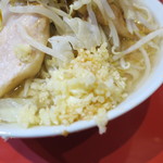 ラーメン二郎 - ニンニク