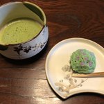 柊家 別館 - 茶請けが朧月ではない（驚）