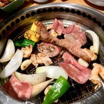 Yakiniku Kingu - 