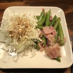 ダイニング禄 - アスパラベーコン