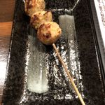 ダイニング禄 - 鶏つくね(塩)