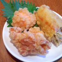 神仙閣 神戸店 - 揚げ物３種盛り合わせ　（4人分を均等に分けたもの、これで1人分）
