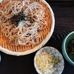 百八 - 料理写真:わさびの花そば。