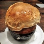 スンガリー 新宿三丁目店 - [料理] つぼ焼きビーフシチュー 全景♪ｗ