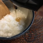 瓢亭 - 朝粥に出汁を