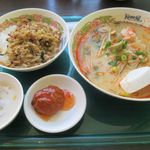 タイ国料理 ゲウチャイ - トム･ヤム･麺は本来のタイ料理ではなく逆輸入とか