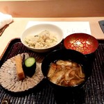 神楽坂 石かわ - ご飯・味噌椀・香の物