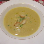 ビストロ アオキ - チキンのカレー風味のスープ