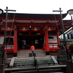 神楽坂 石かわ - 毘沙門天（日中撮影）の裏側です！