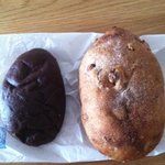 AOSAN - チョコレートのパンと胡桃パン