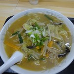 食事処 さか蔵 - みそラーメン650円