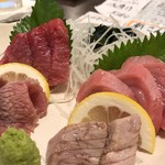 Umaimonsakabamassan - マグロの脳天と頰肉