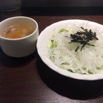 いきなりステーキ  - スープとサラダ