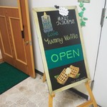 Cafe Yummy Waffle - 