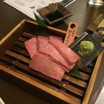 飛騨牛焼肉 にくなべ屋 朧月 - 