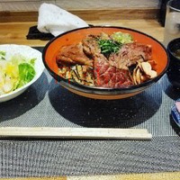 くすたろう - 