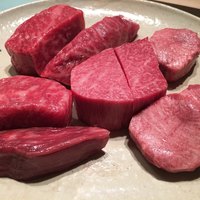 肉割烹 上 - 