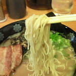 土佐の男が作ったとんこつらーめん 俺式 - 