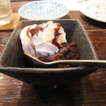 湘南の魚とワインの店 ヒラツカ - チョコレートブラウニー