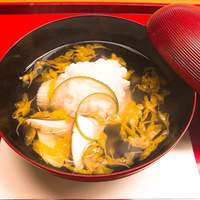 味の風 にしむら - 鱧とまったけの吸物。