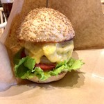 自由が丘バーガー - 自由が丘チーズバーガー