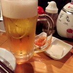 135酒場 - 生ビール￥150-、お通し￥300-