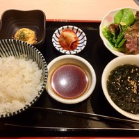 牛刺しと焼肉 仔虎 クリスロード店 - 