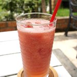 ヤサイデュモンド - これが野菜ジュース。その日によって入れる野菜いろいろ選べるみたい