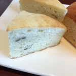 円山 カルネ - ひまわりの種練りこみフォカッチャ