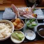 松月 - アラ刺身定食