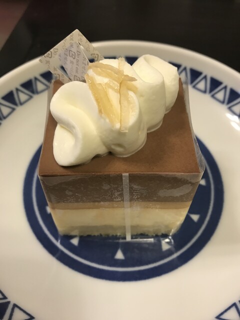 創作洋菓子 モンペリエ 市川 ケーキ 食べログ