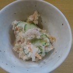 くれよん - お通しはポテトサラダ