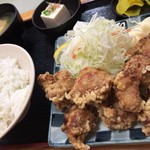 なかよし - から揚げ定食