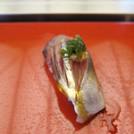 Minato Sushi - 釣り鯵(地物) 