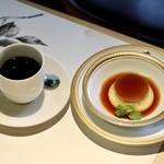 洋食 つばき - コーヒーとつばきカスタードプリン